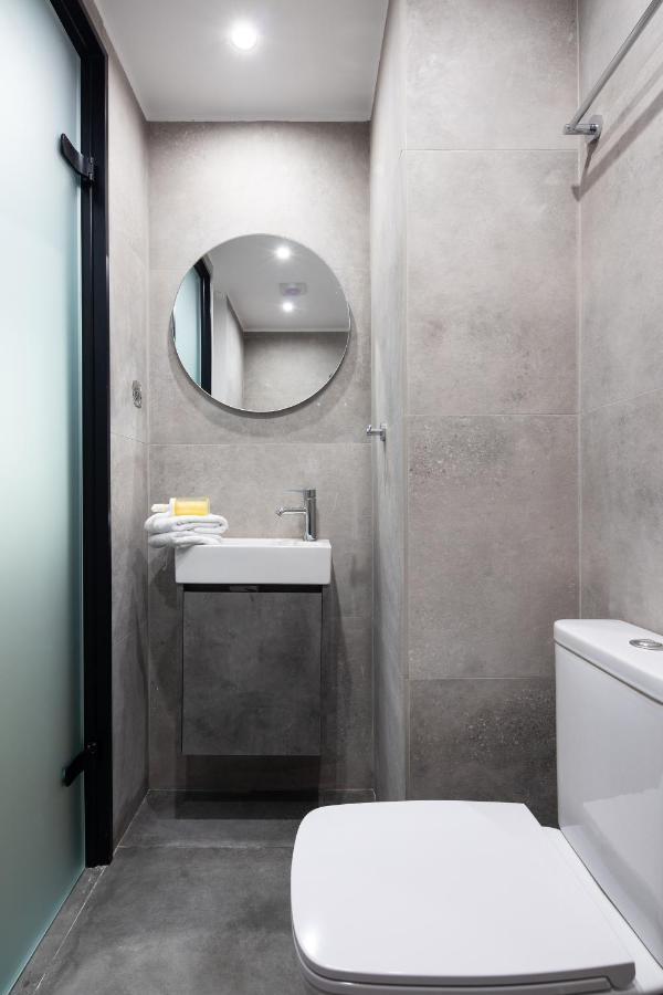 Bright 2Bdr Apartment Downtown Exarcheia! Atenas Exterior foto